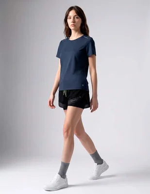 Playera deportiva para correr de mujer