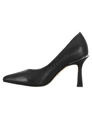Zapatilla de piel