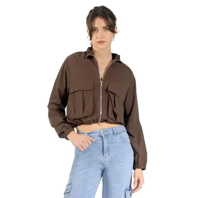 Chamarra Crop Rompevientos Con Bolsas Cargo Al Frente Para Mujer Forever 21