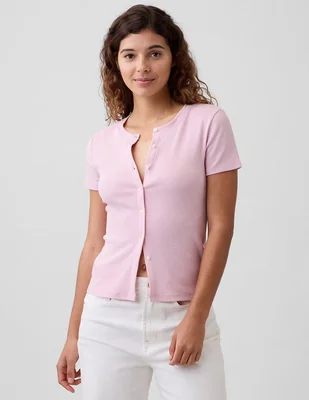 Playera manga corta cuello con botón para mujer