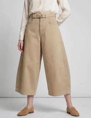 Pantalón capri amplio para mujer