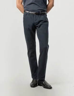 Jeans slim para hombre
