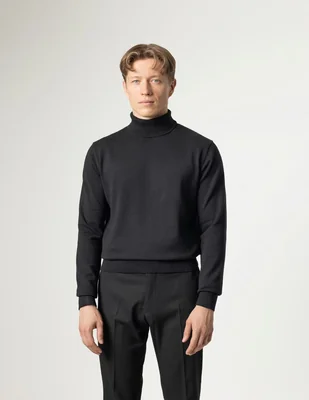 Suéter cuello tortuga para hombre