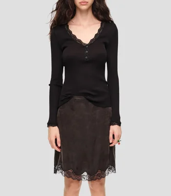 Camiseta canalé escote V Mujer