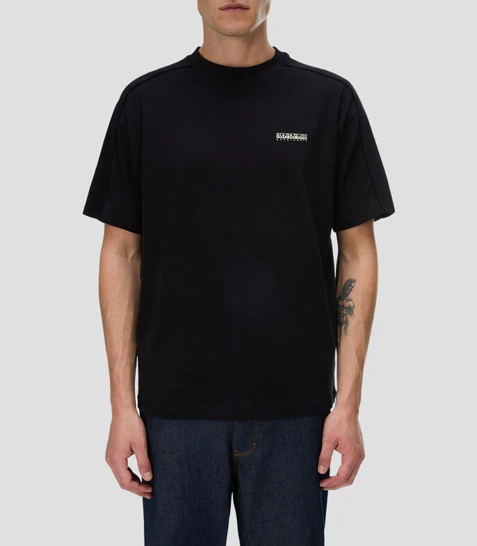 Playera cuello redondo manga corta estampada Hombre