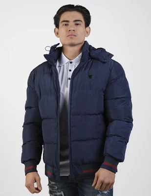 Chamarra casual con capucha para hombre