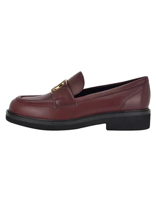 Zapato de piel para mujer