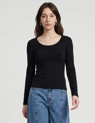 Camiseta cuello redondo manga larga