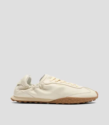 Tenis casuales Bridge Napa Beige en Piel Mujer