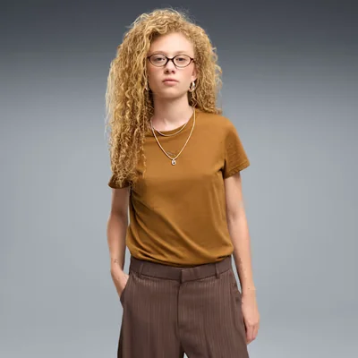 Playera Essentials Cat Logo para mujer