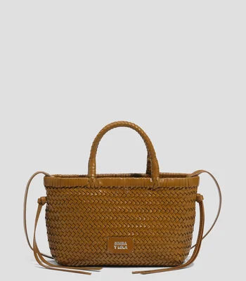 Bolsa crossbody café de cuero trenzado Mujer