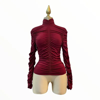 Blusa Fruncida De Cuello Alto Color Burgundy LC