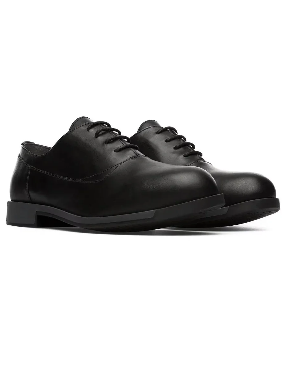 Zapato de piel para mujer