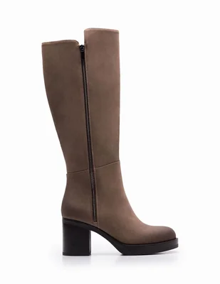Bota abajo de la rodilla para mujer