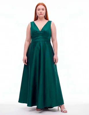 Vestido maxi de fiesta escote v