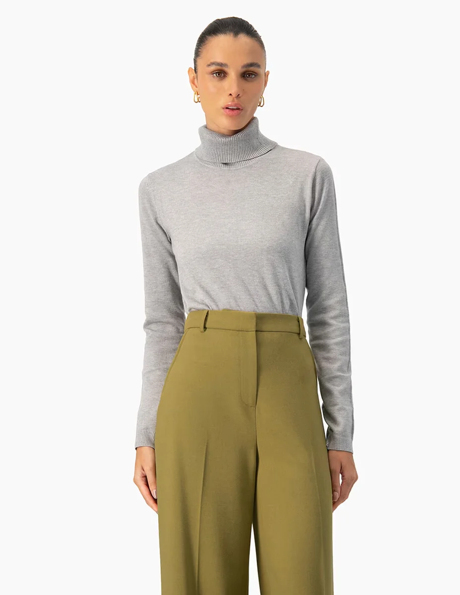 Suéter cuello alto para mujer