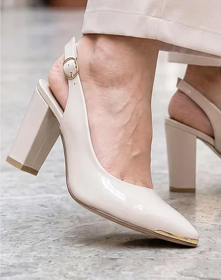 Zapatilla Mujer Tacon Crema Been class 12304516