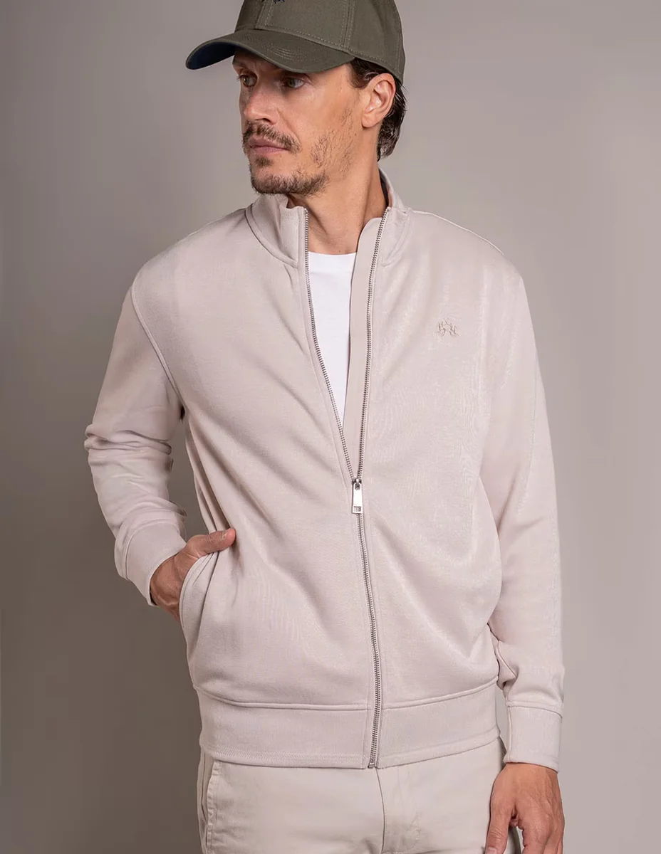 Suéter cuello alto para hombre
