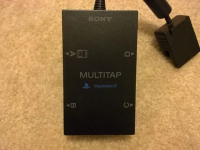 Reacondicionado Multitap para PlayStation 2 Fat Console Sony (renovada)