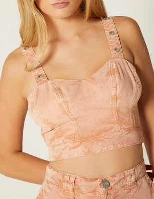 Top con escote corazón tirante ancho