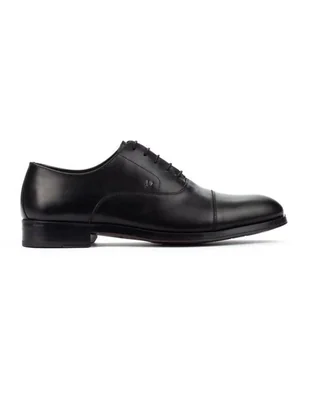 Zapato cerrado para hombre