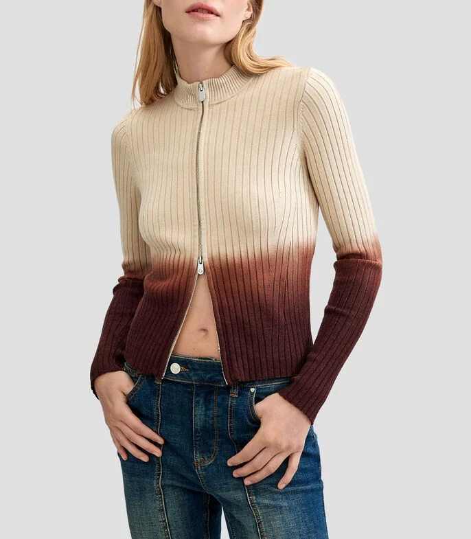 Suéter cuello alto Mujer