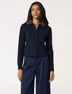 Suéter cuello camisero para mujer