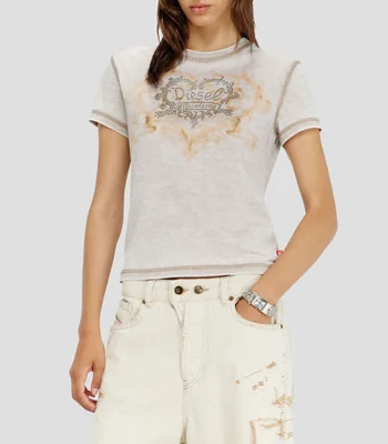 Playera cuello redondo manga corta fantasía Mujer