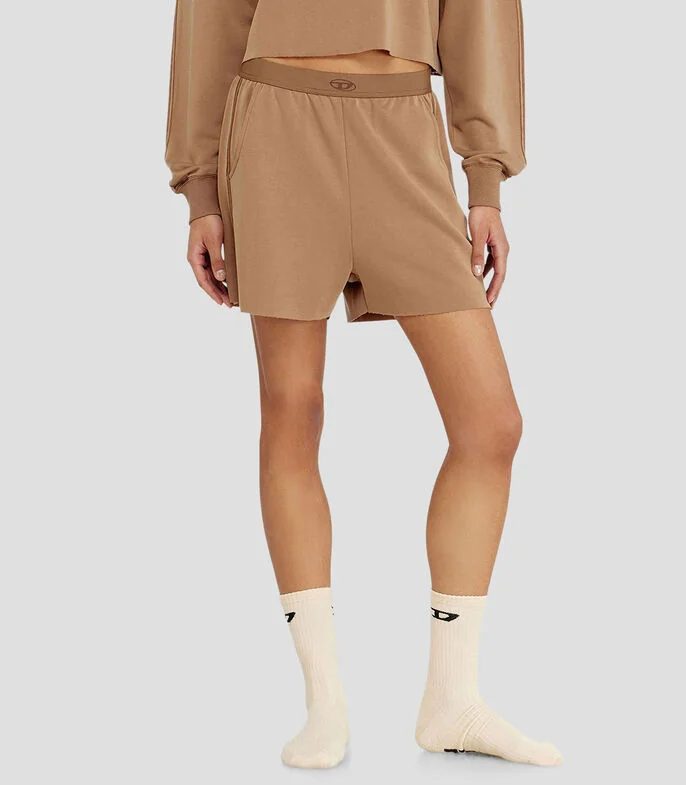 Short liso Mujer