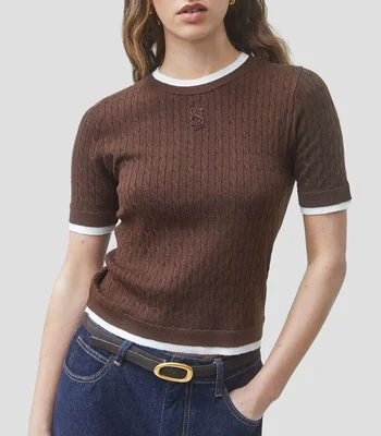 Playera cuello redondo manga corta fantasía Mujer