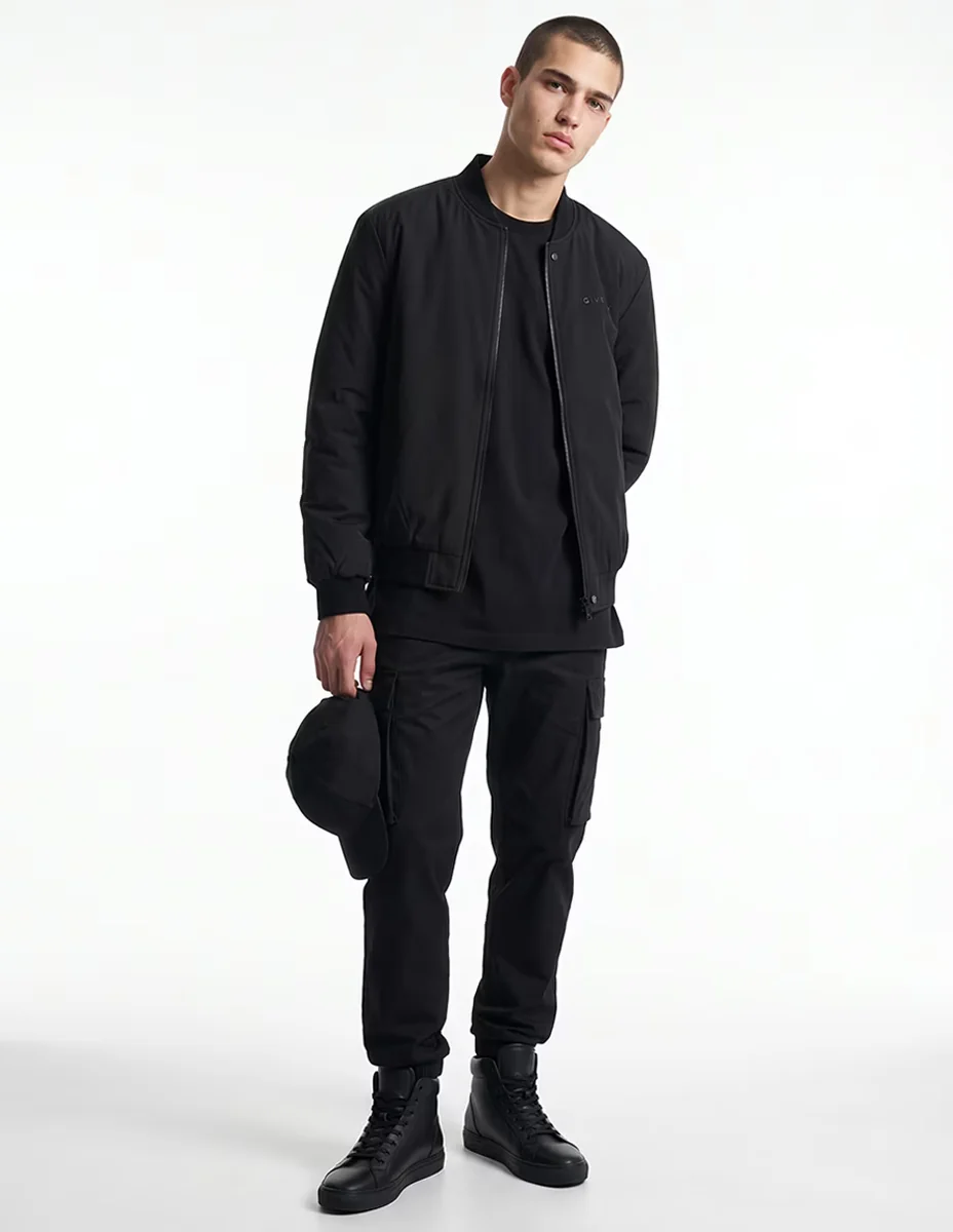 Chamarra bomber con bolsillos para hombre