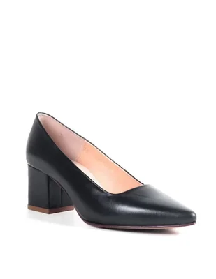 Zapatilla de piel