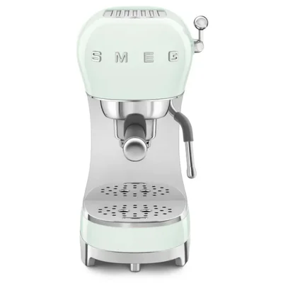Máquina de espresso Smeg 15 bares color verde pastel 120 V
