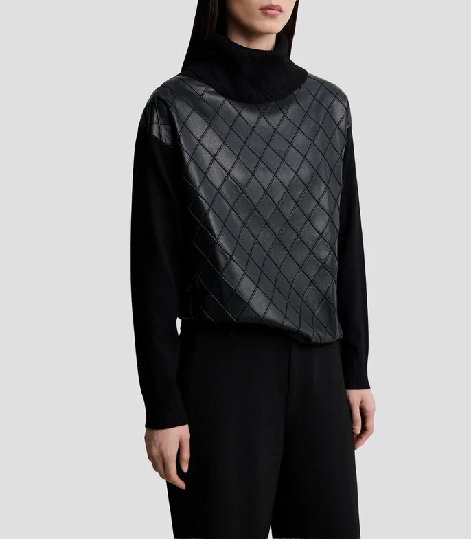 Suéter cuello alto Mujer