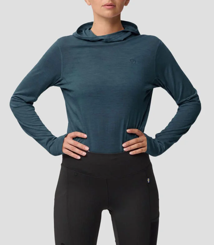 Sudadera para senderismo con capucha Mujer
