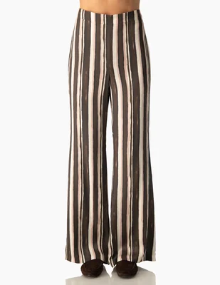 Pantalón amplio para mujer