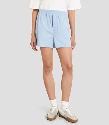 Short liso Mujer