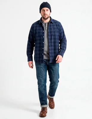 Camisa casual de pana manga larga para hombre