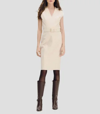 Vestido entallado marfil escote v corte vertical con cinturón Mujer