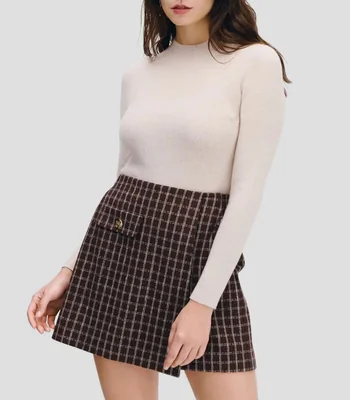 Suéter cuello perkins liso Mujer