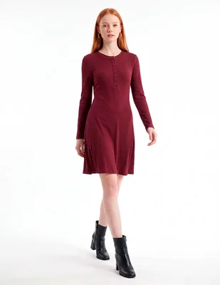 Vestido a la rodilla casual para mujer