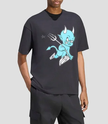 Playera cuello redondo manga corta estampada Lil Devil Hombre