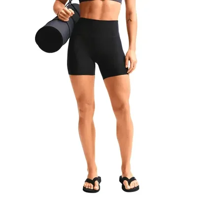 Short Nike Entrenamiento Zenvy Biker Mujer II5209-010