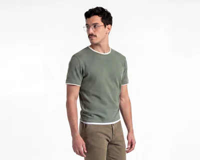 Playera de Cuello Redondo Verde Refill para Hombre