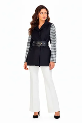 Blazer Formal A ÁNGELOZANONegro con Mangas de Contraste y Cinto