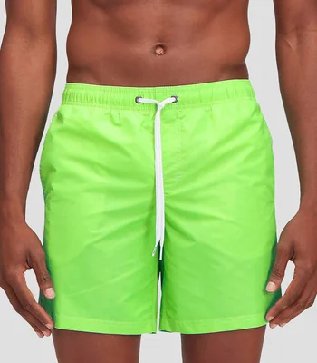Traje de baño corto liso hombre
