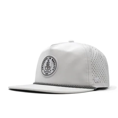 Gorra melin Coronado Hydro Blanca Resistente al Agua