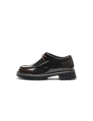 Zapato de piel para mujer