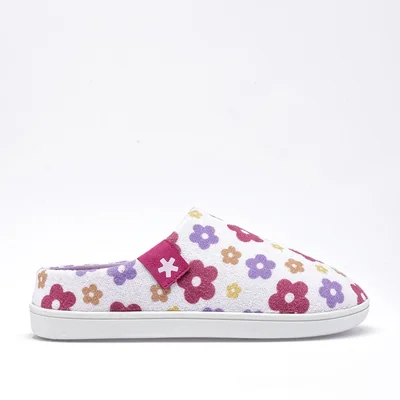Pantufla para mujer marca Mora Confort Blanco 140641