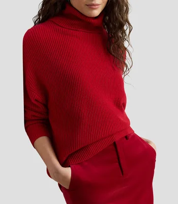 Suéter cuello tortuga Mujer